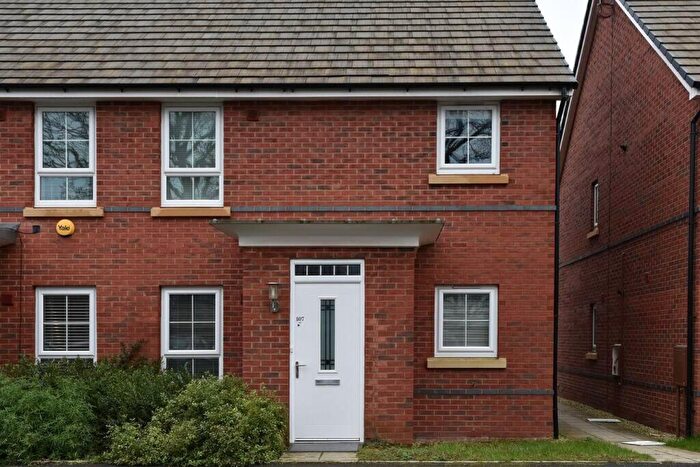 1 Bedroom Apartment For Sale In Peregrine Way, Warwick, Warwickshire, CV34