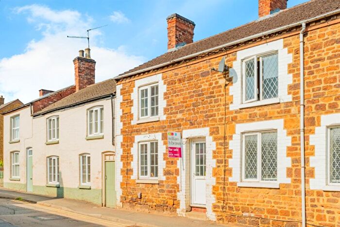 3 Bedroom Terraced House For Sale In High Street, Broughton, Kettering, NN14