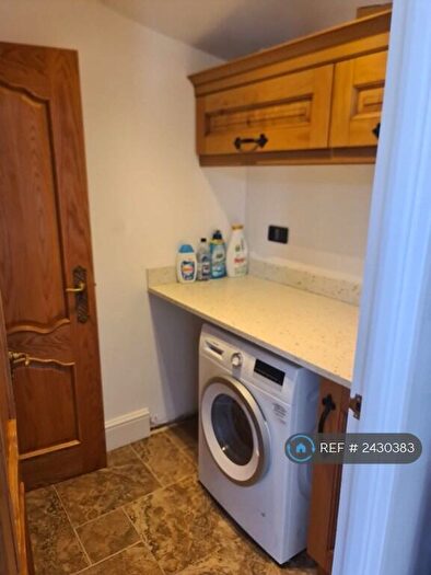 5 Bedroom Terraced House To Rent In Selsdon, Selsdon, CR2