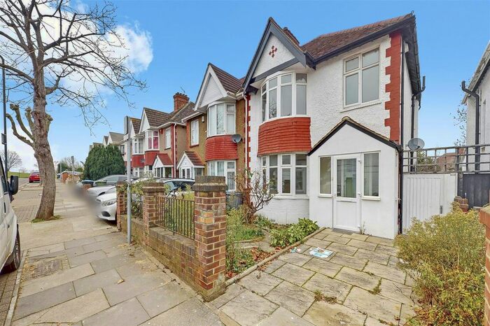 3 Bedroom Semi-Detached House To Rent In Braemar Avenue, Wembley, HA0