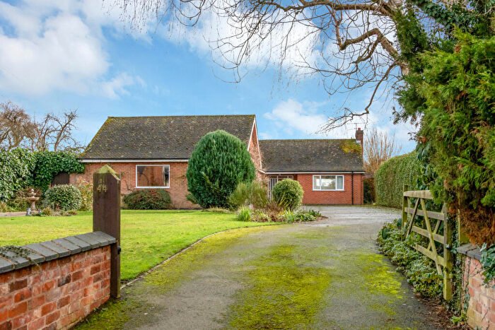 4 Bedroom Detached Bungalow For Sale In Main Street, Hoby, LE14