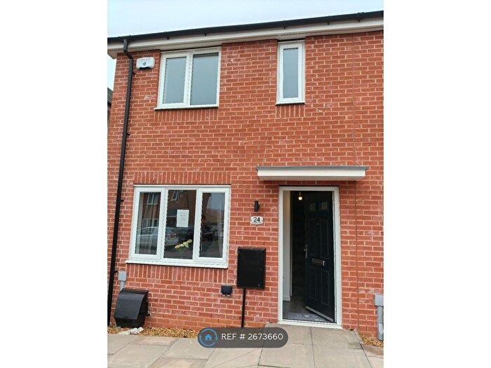 2 Bedroom Semi Detached House To Rent In Audeley Way, Coventry, CV6