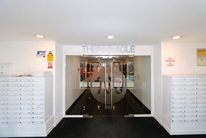 1 Bedroom Flat To Rent In The Pinnacle Bothwell Street, Glasgow, Glasgow City, G2
