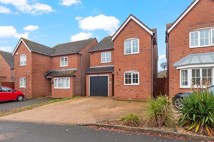 3 Bedroom Detached House To Rent In Tiller Grove, Sutton Coldfield, B75