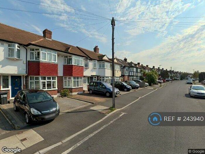 3 Bedroom Semi-Detached House To Rent In Kingsbridge Rd, Morden Surrey, SM4
