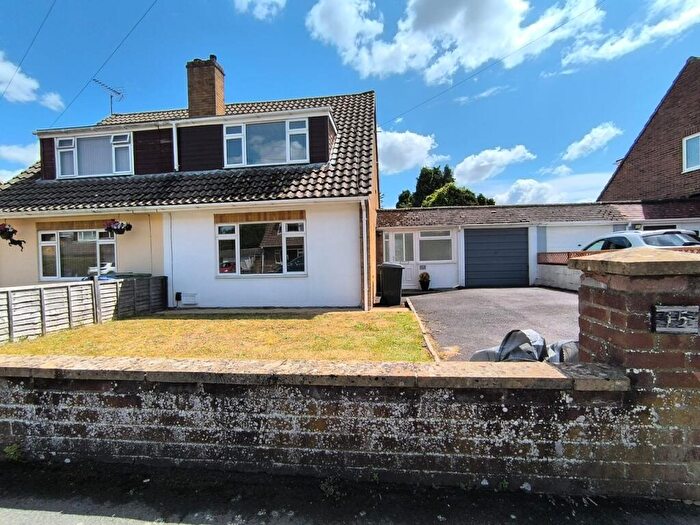 3 Bedroom House To Rent In Highbury Park, Warminster, BA12