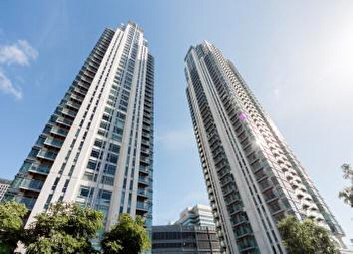 1 Bedroom Flat To Rent In Pan Peninsula East, Pan Peninsula Square, South Quay, Canary Wharf, London, E14