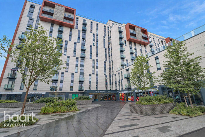 1 Bedroom Flat To Rent In Victoria Avenue, Southend-On-Sea, SS2