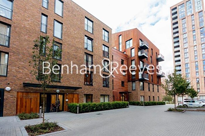 1 Bedroom Apartment To Rent In Ashton Reach, London, SE16