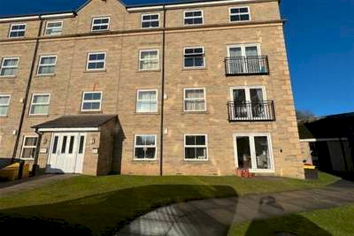 2 Bedroom Flat To Rent In Jacquard Court, Bailiff Bridge, HD6