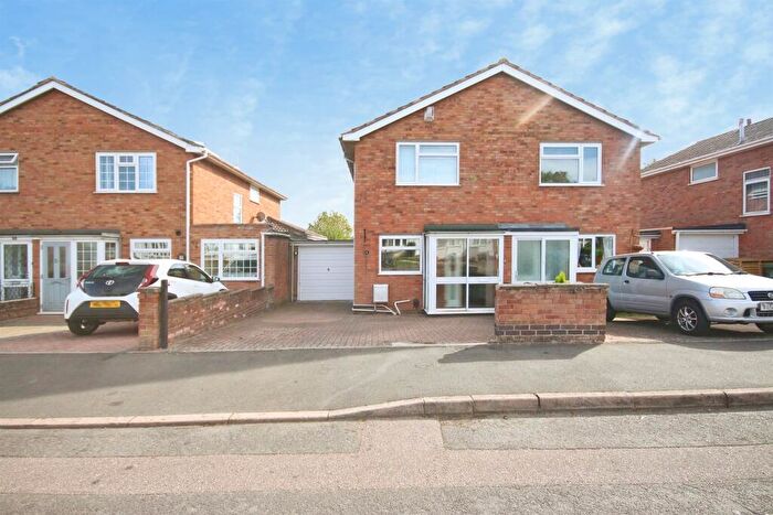 2 Bedroom Semi-Detached House For Sale In Langdale Close, Leamington Spa, CV32