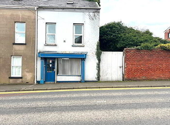4 Bedroom End Of Terrace House For Sale In Albert Road, Carrickfergus, BT38