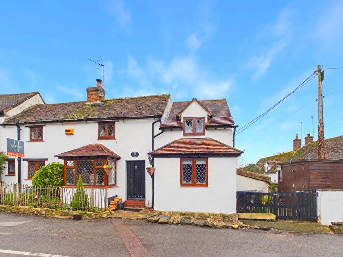 2 Bedroom End Terrace House For Sale In High Street, Dinton, HP17