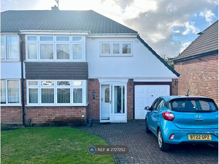 3 Bedroom Semi Detached House To Rent In Tynedale Crescent, Wolverhampton, WV4