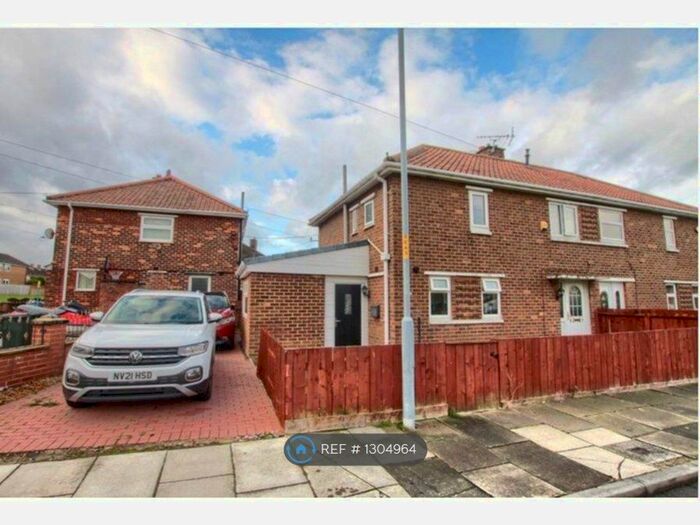 3 Bedroom Semi-Detached House To Rent In Kirkland Walk, Middlesbrough TS3