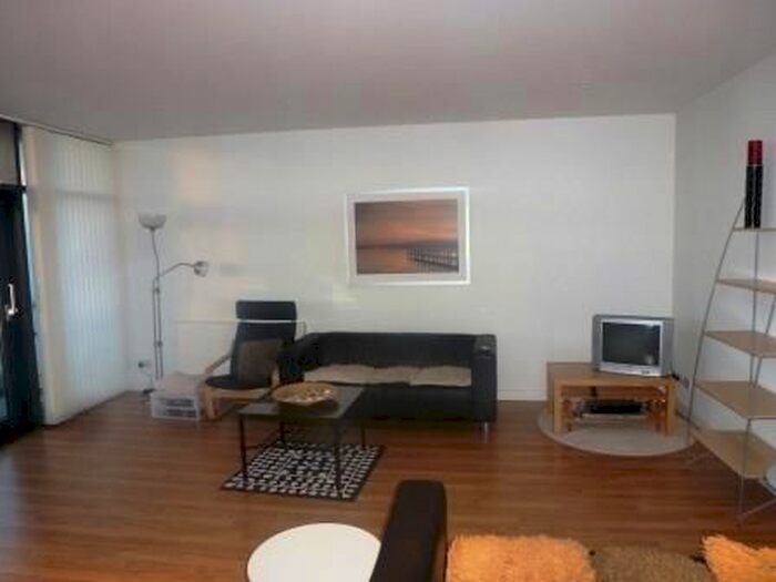 2 Bedroom Flat To Rent In Lancefield Quay, Finnieston, Glasgow, G3