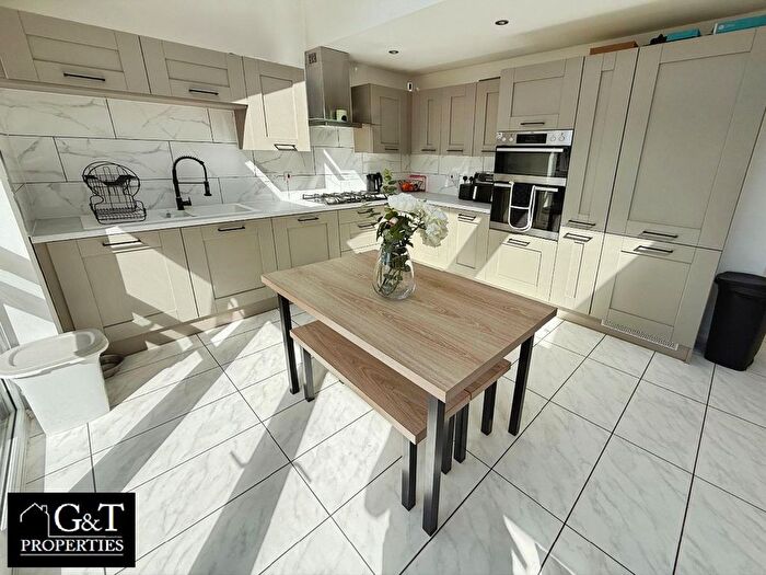 4 Bedroom Detached House For Sale In Denby Way, Cradley Heath, B64