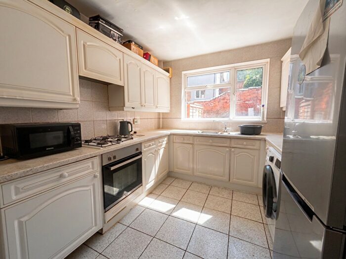 3 Bedroom House To Rent In Ilkeston Road - Copy, Lenton, East Midlands, NG7
