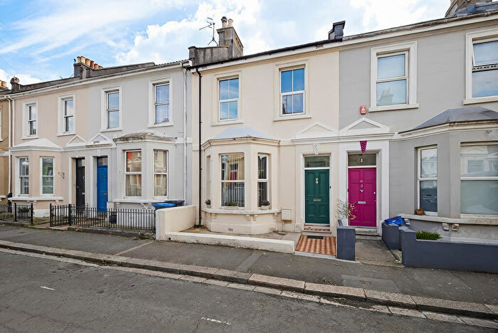 4 Bedroom Terraced House For Sale In Palmerston Street, PL1