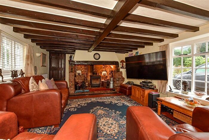 2 Bedroom Detached House For Sale In Chapel Row, Herne Bay, Kent, CT6