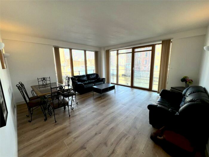 2 Bedroom Flat To Rent In Concordia Street, Leeds, West Yorkshire, Uk, LS1