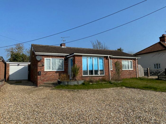 3 Bedroom Detached Bungalow For Sale In The Street, Ovington, Thetford, Norfolk, IP25