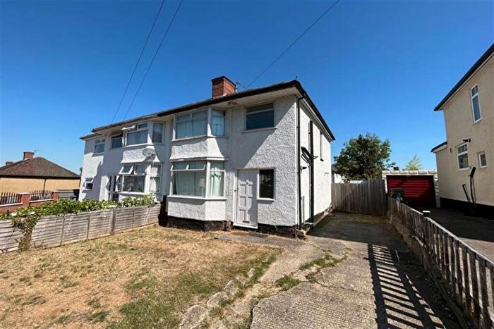 4 Bedroom Semi-Detached House To Rent In Headley Way, Headington, Oxford, Oxford, OX3