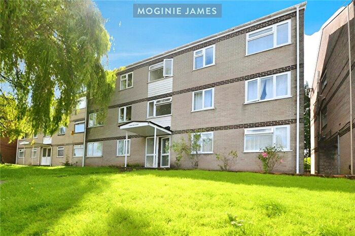 2 Bedroom Apartment For Sale In Cheriton Court, Cranleigh Rise, Rumney, CF3