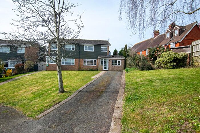 4 Bedroom Property To Rent In Tudor Walk, Framfield, Uckfield, TN22