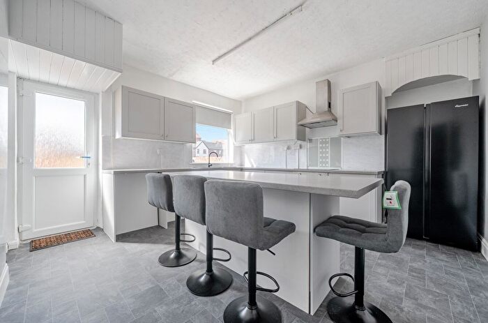 3 Bedroom Terraced House For Sale In Egerton Street, Chester, Cheshire, CH1