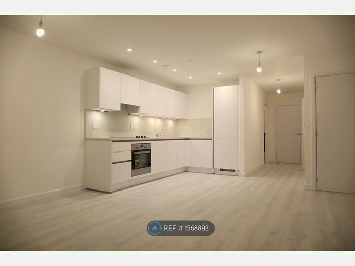 2 Bedroom Flat To Rent In Tabbard Apartments, London, W3