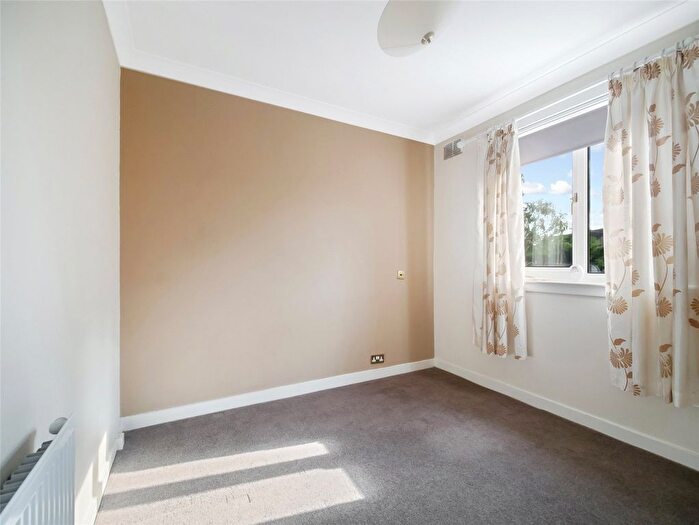 2 Bedroom Semi-detached House For Sale In Birkhill Avenue, Bishopbriggs, Glasgow, East Dunbartonshire, G64