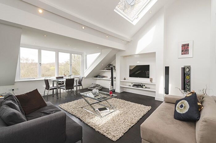 1 Bedroom Flat To Rent In South Hill Park, London, NW3