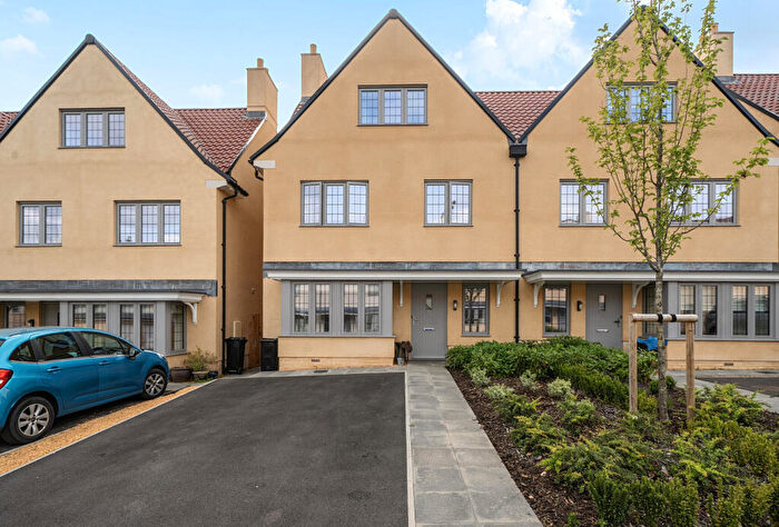 4 Bedroom Semi Detached House For Sale In Skipper Road, Bath, Somerset, BA2