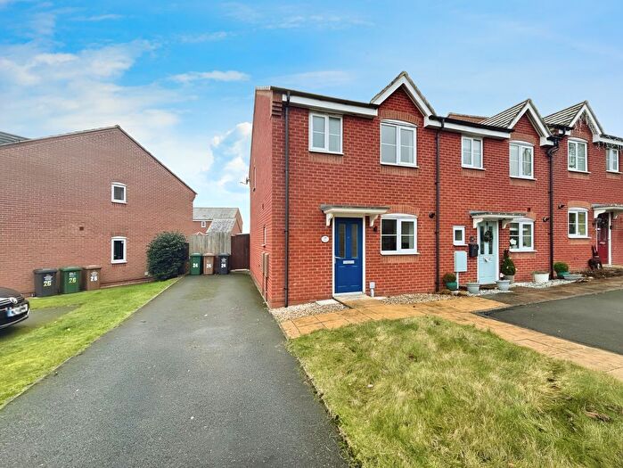 3 Bedroom End Of Terrace House To Rent In Astbury Way, Woodville, Swadlincote, Derbyshire, DE11