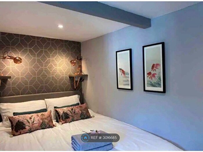 1 Bedroom Flat To Rent In Queens Park, Bournemouth, BH8