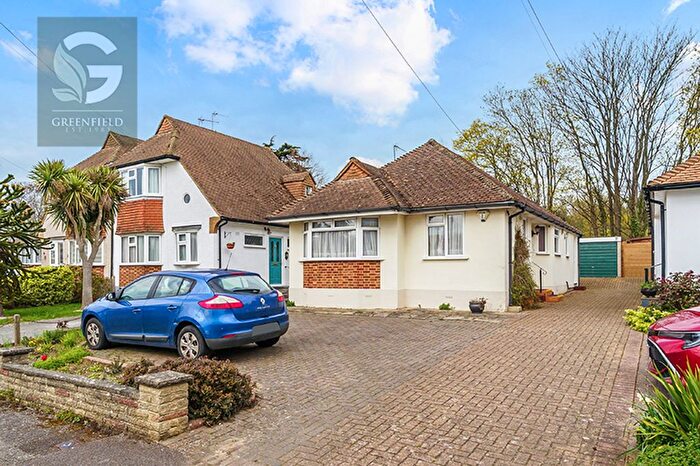 2 Bedroom Detached Bungalow For Sale In Portway Crescent, Ewell Village, Epsom, Surrey, KT17