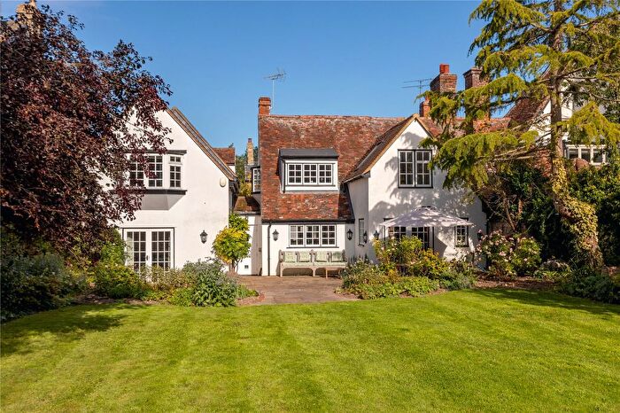 5 Bedroom Semi Detached House For Sale In High Street, Great Chesterford, Saffron Walden, Essex, CB10