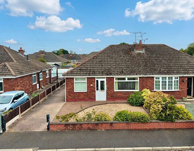3 Bedroom Semi-Detached House For Sale In Kipling Way, Crewe, CW1