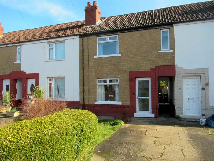 3 Bedroom Town House To Rent In Willans Avenue, Rothwell, Leeds, LS26
