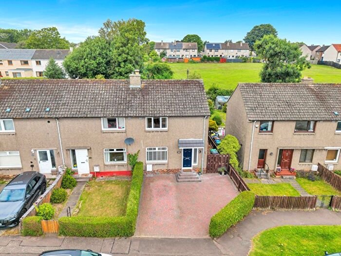 2 Bedroom Terraced House For Sale In Park Road West, Rosyth, Dunfermline, KY11