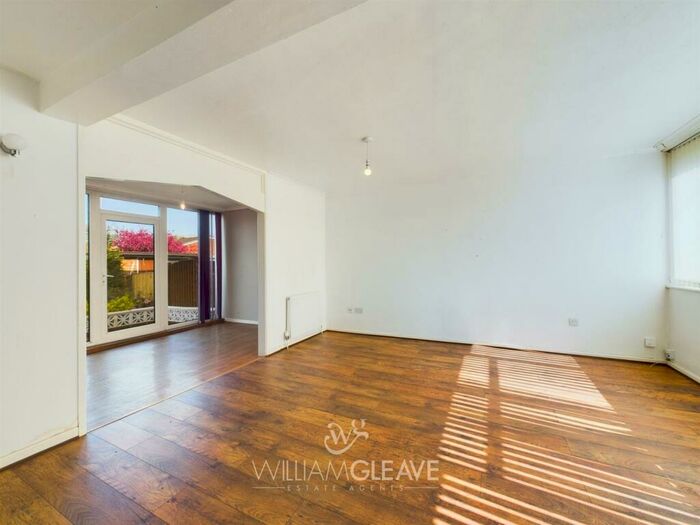 3 Bedroom End Of Terrace House For Sale In Mold Road, Connahs Quay