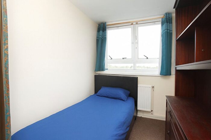 5 Bedroom Flat To Rent In Carlton Vale, London, NW6