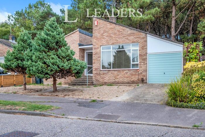 2 Bedroom Bungalow To Rent In Aston Mead, Christchurch, BH23