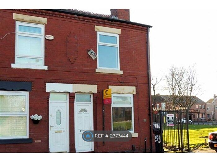 2 Bedroom Terraced House To Rent In Kara Street, Salford, M6