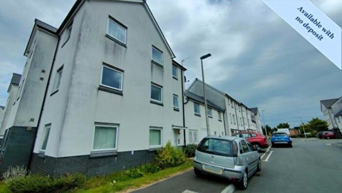 2 Bedroom Flat To Rent In Naiad Road, Pentrechwyth, Swansea, SA1