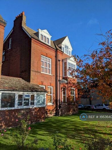 1 Bedroom Flat To Rent In Lower Addiscombe Road, Croydon, CR0