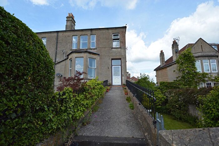 1 Bedroom Flat To Rent In Bradford Road, Combe Down, Bath, BA2