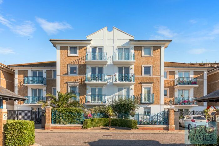 2 Bedroom Flat To Rent In Victory Mews, Brighton Marina Village, Brighton BN2