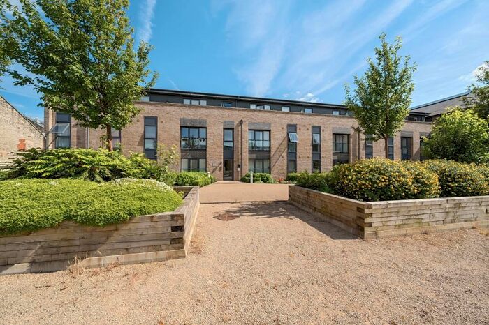 1 Bedroom Flat To Rent In Fire Fly Avenue, Heritage Plaza, SN2